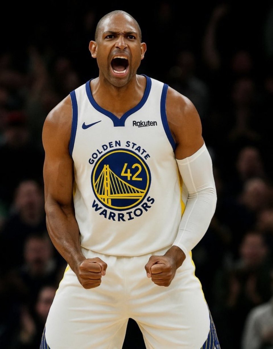 NBA新赛季：人队成功签下霍福德，实力大增