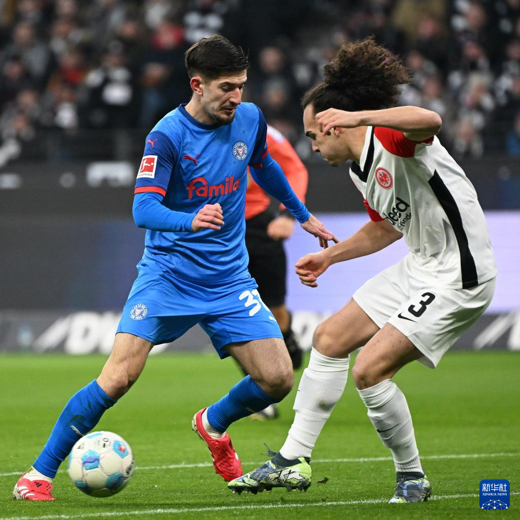 法兰克福主场告捷,迎来胜利的季节 法兰克福主场告捷,迎来胜利的季节