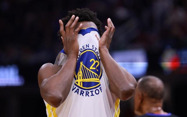 开云体育入口-焦点对决，实力均衡，胜利悬而未决