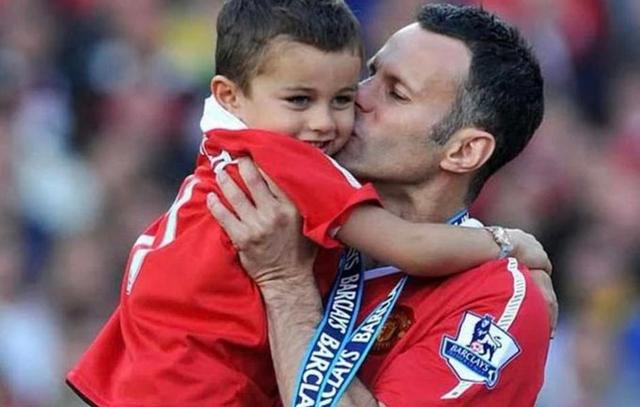 瑞恩主教练马丁斯赞扬球队青训体系