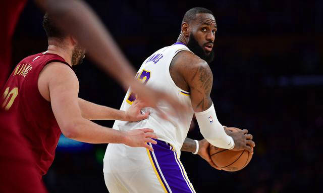 开云平台-骑士队在与湖人队的比赛中击败了对手