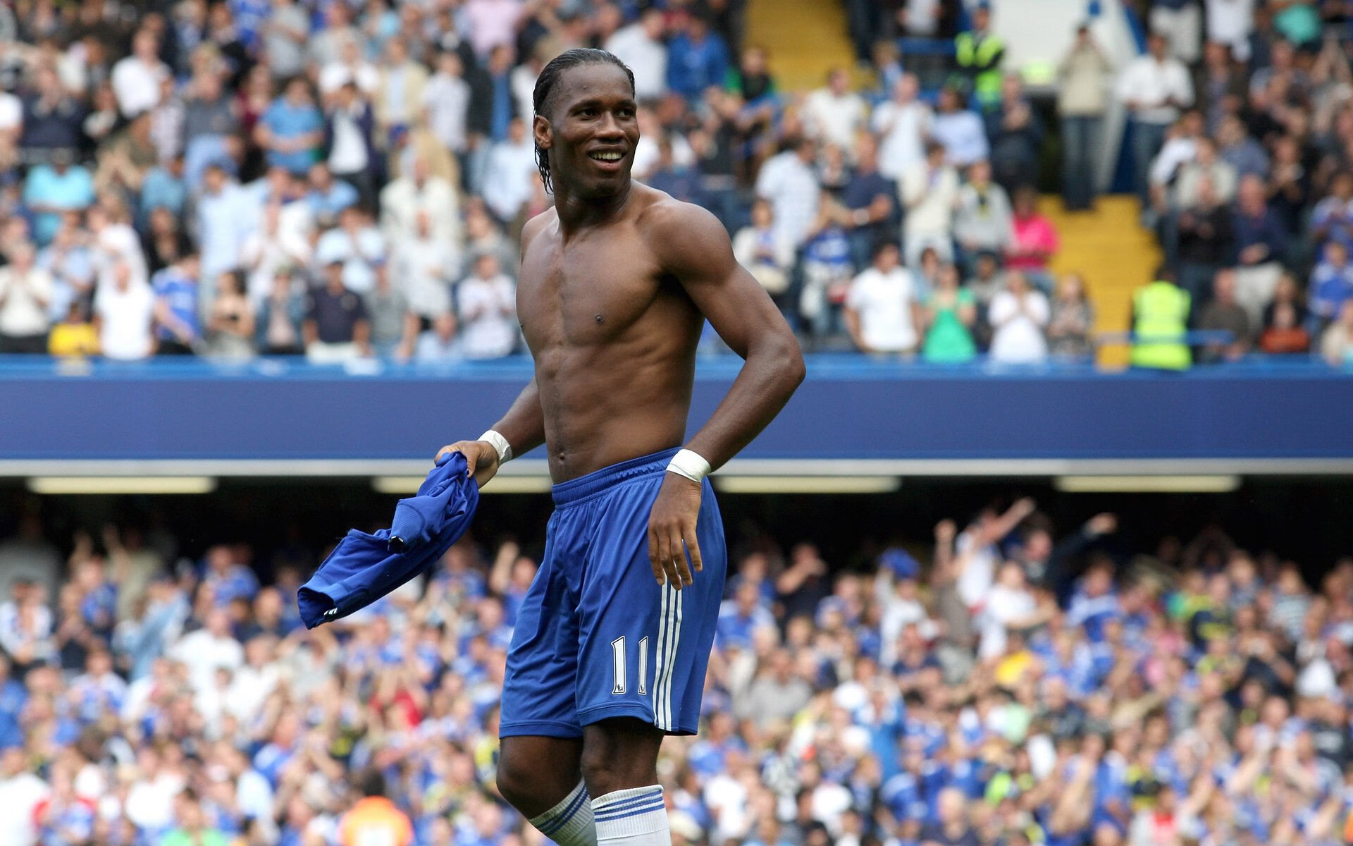 年度焦点之战,曼城强势拿下加纳,布雷默接管比赛彰显传奇本色